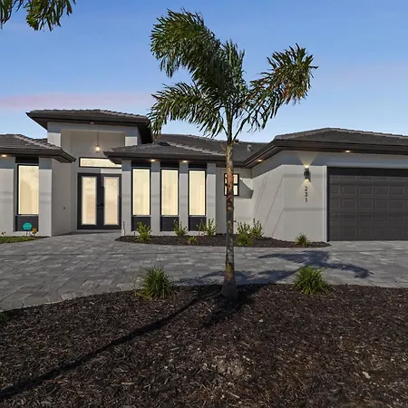 Retreat Gulfside Cape Coral Waterfront Luxury Private Pool And Spa